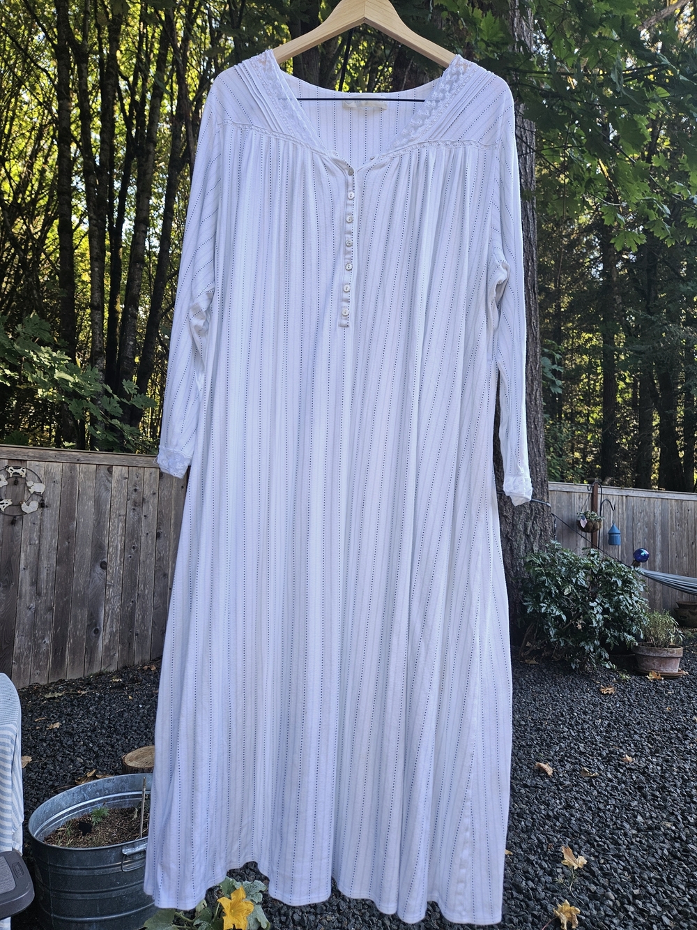 Eileen West Long White Striped Nightgown Dress